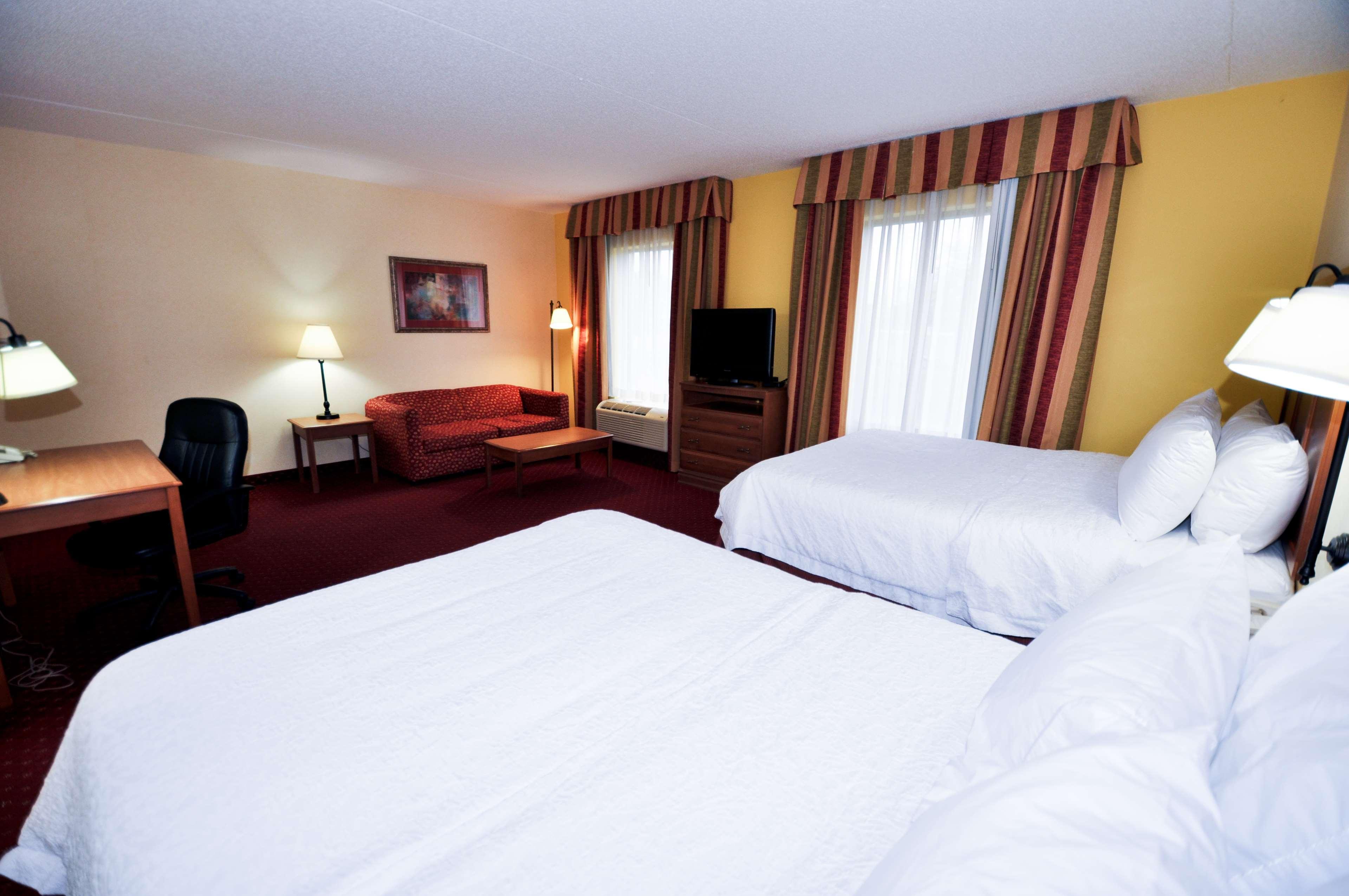 Hampton Inn & Suites Louisville East Zewnętrze zdjęcie