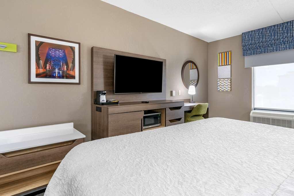 Hampton Inn & Suites Louisville East Pokój zdjęcie