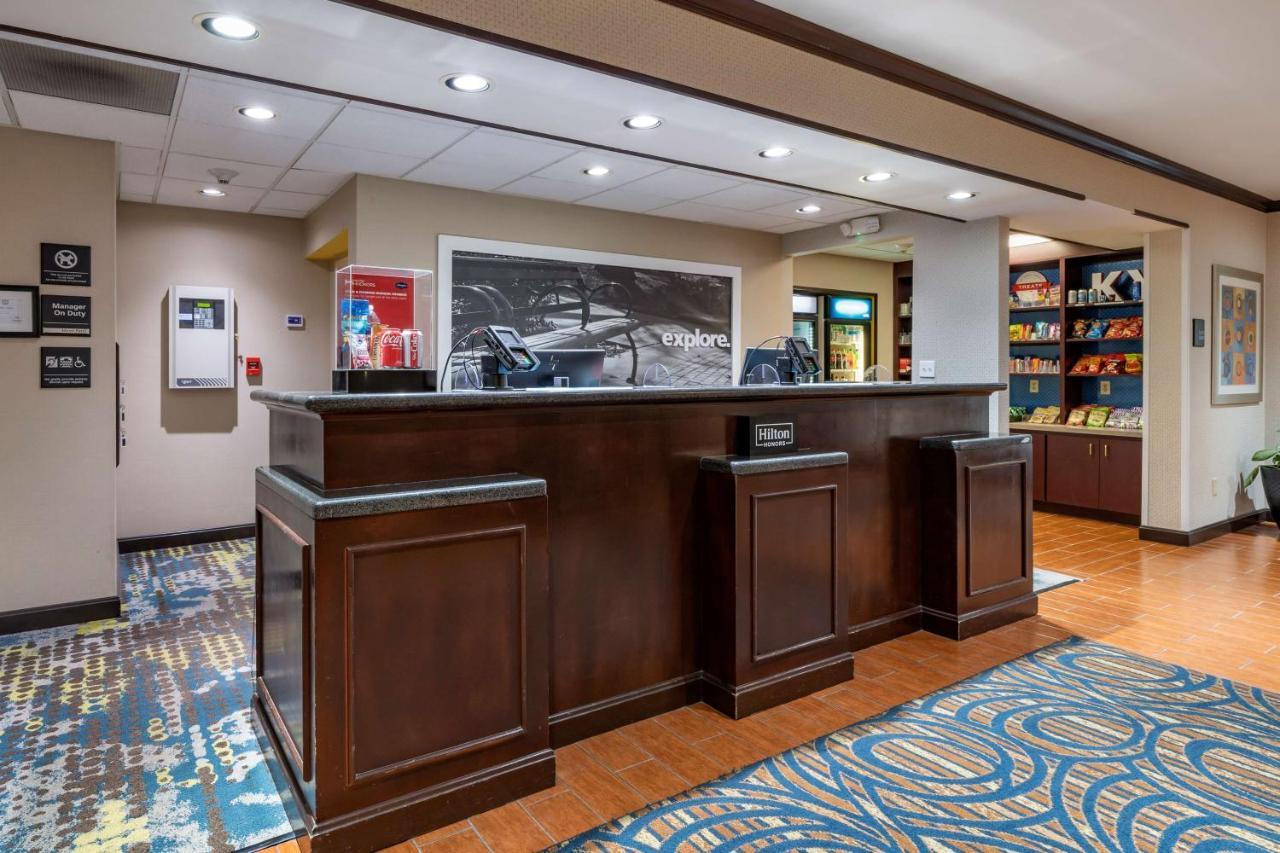 Hampton Inn & Suites Louisville East Zewnętrze zdjęcie
