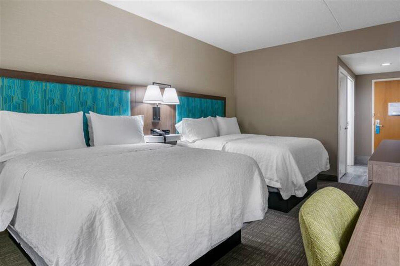 Hampton Inn & Suites Louisville East Zewnętrze zdjęcie